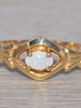 Natural Australian Opal Ring in Yellow Gold